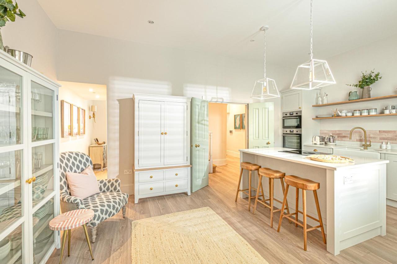 The Shell House Villa Bournemouth Bagian luar foto