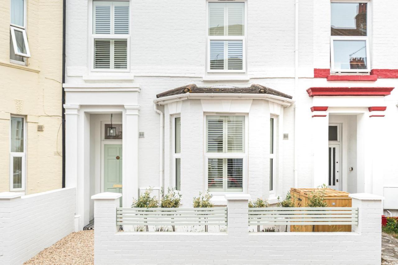 The Shell House Villa Bournemouth Bagian luar foto