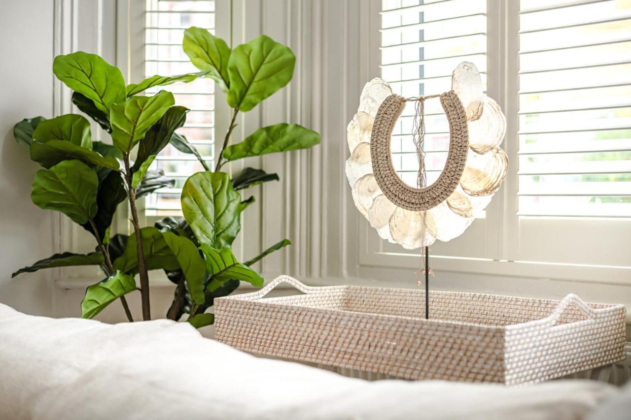 The Shell House Villa Bournemouth Bagian luar foto