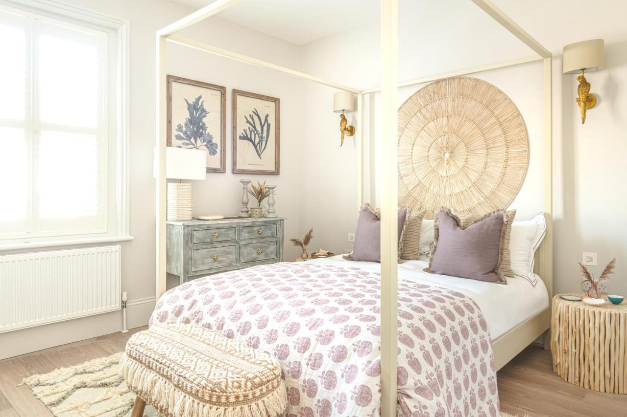 The Shell House Villa Bournemouth Bagian luar foto