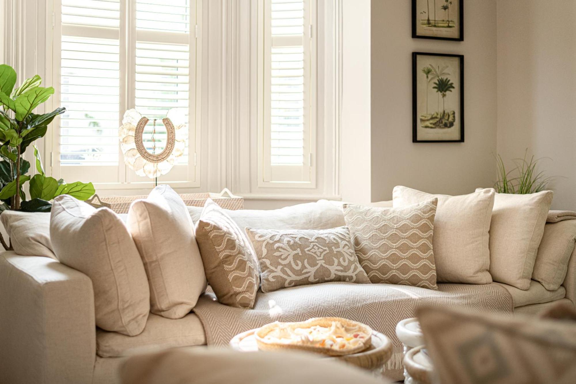 The Shell House Villa Bournemouth Bagian luar foto