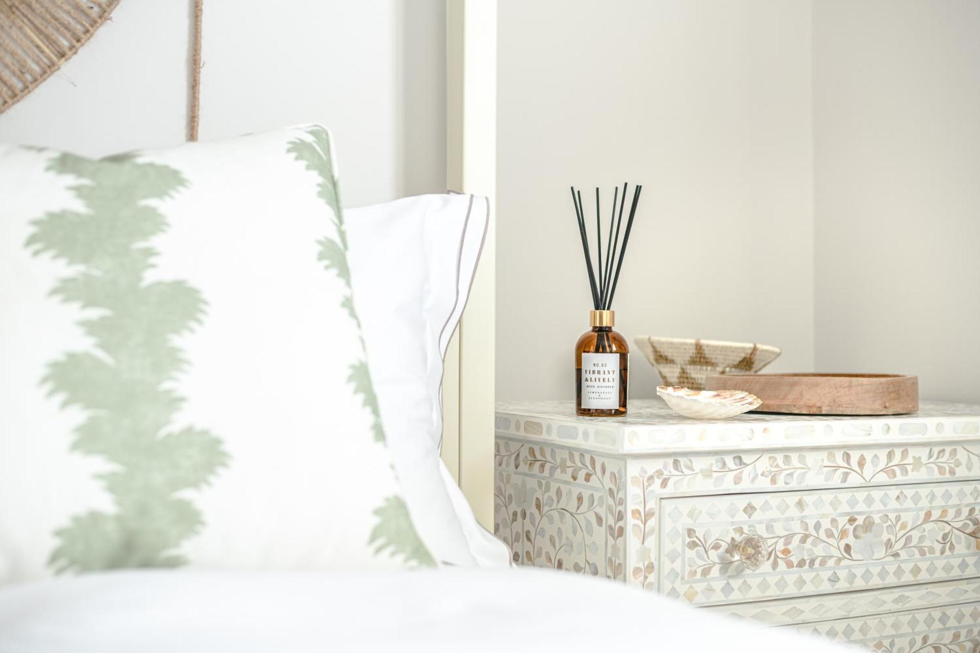 The Shell House Villa Bournemouth Bagian luar foto