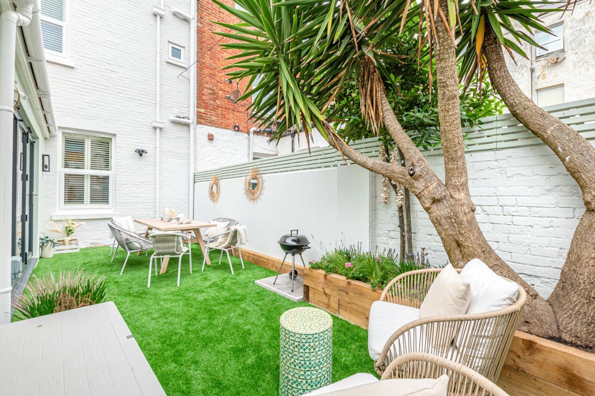 The Shell House Villa Bournemouth Bagian luar foto